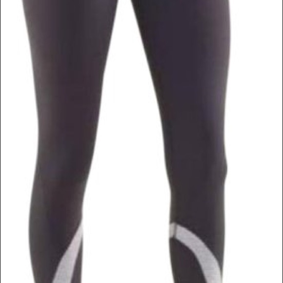 Lulu lemon inspire crop grey & white - Picture 4 of 6